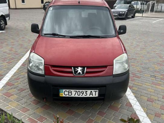 Peugeot Partner 2005р. у розстрочку