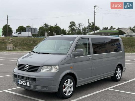 Volkswagen Transporter
                     2004г. в рассрочку