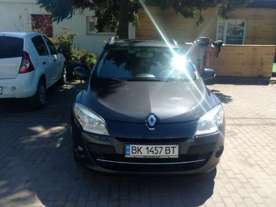 Renault Megane
                          2010г. в рассрочку