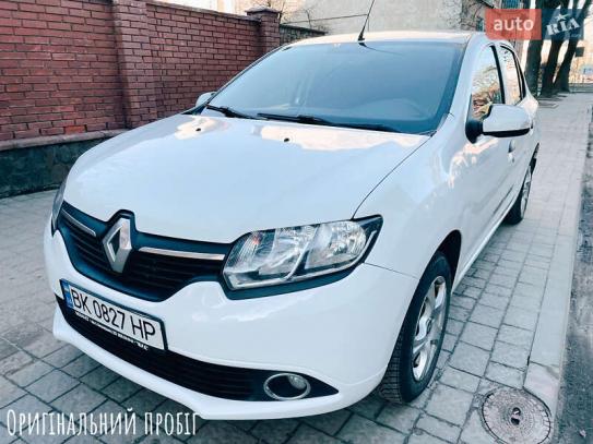 Renault Logan                           2015г. в рассрочку