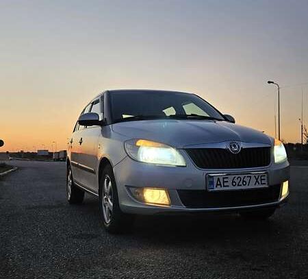 Skoda Fabia 2010г. в рассрочку