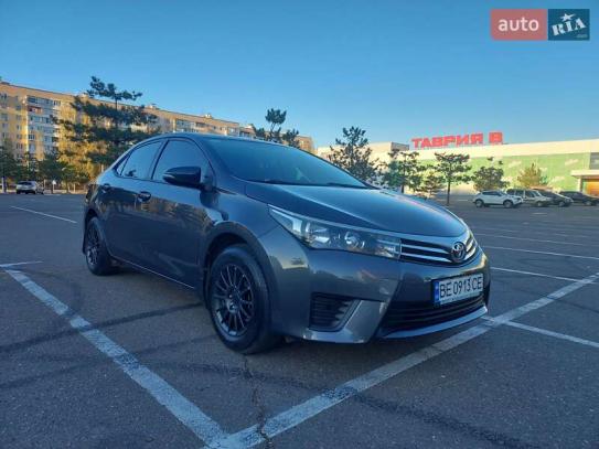 Toyota Corolla                         2014г. в рассрочку