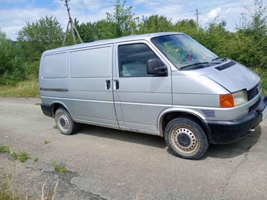 Volkswagen Transporter                     2001г. в рассрочку