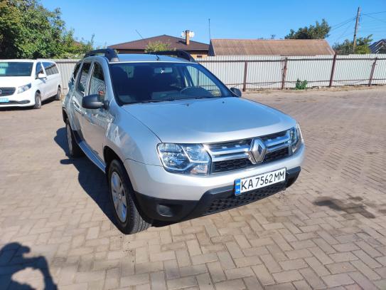 Renault Duster
                          2015г. в рассрочку