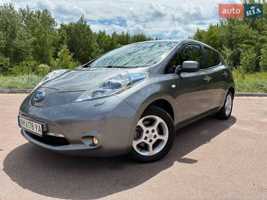 Nissan Leaf                            2016г. в рассрочку