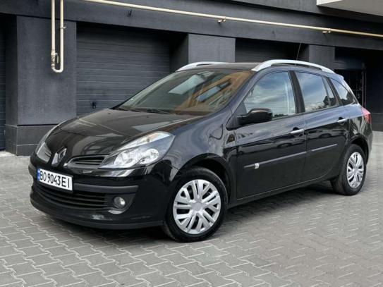 Renault Clio 2008г. в рассрочку