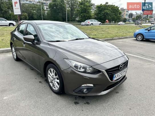 Mazda 3                               2015г. в рассрочку