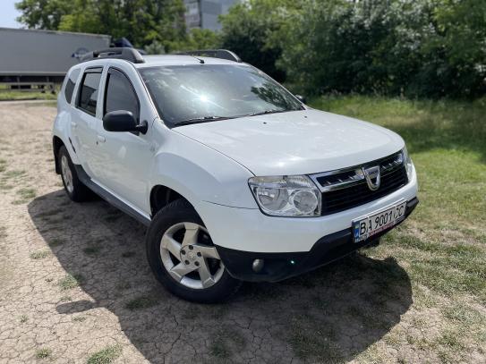 Dacia Duster 2010г. в рассрочку