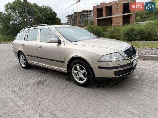 Skoda Octavia                         2006г. в рассрочку
