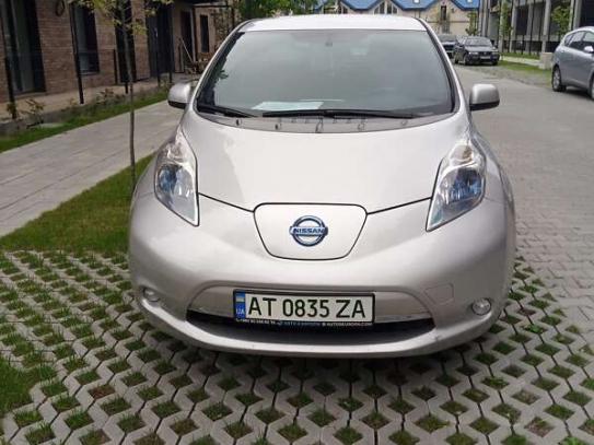 Nissan Leaf
                            2013г. в рассрочку
