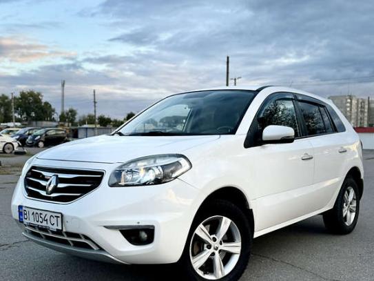 Renault Koleos 2012г. в рассрочку