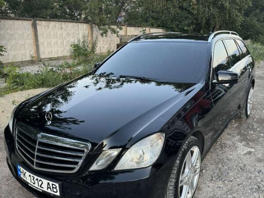 Mercedes-benz E 200 cdi 2012р. у розстрочку