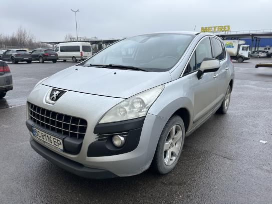 Peugeot 3008                            2013г. в рассрочку