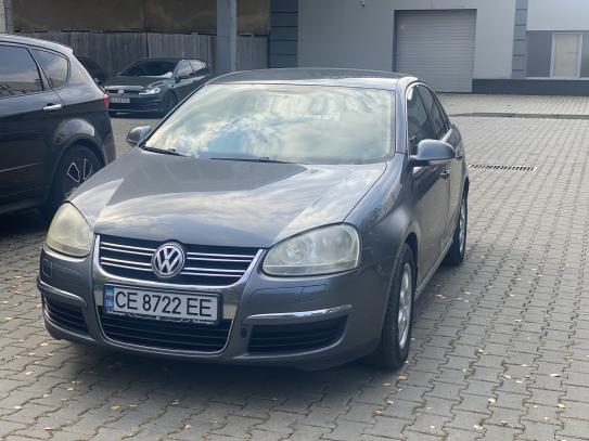 Volkswagen Jetta 2006р. у розстрочку