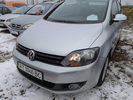 Volkswagen Golf plus                       2011г. в рассрочку