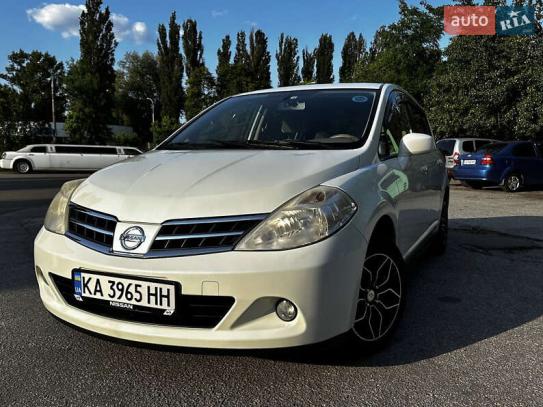 Nissan Tiida 2012г. в рассрочку