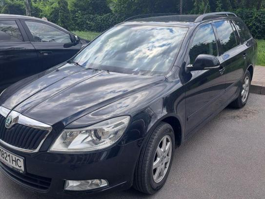 Skoda Octavia                         2012г. в рассрочку