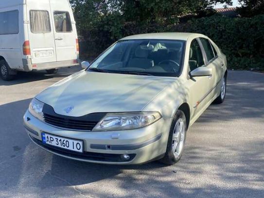 Renault Laguna 2001г. в рассрочку