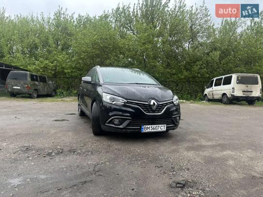 Renault Scenic
                          2017г. в рассрочку