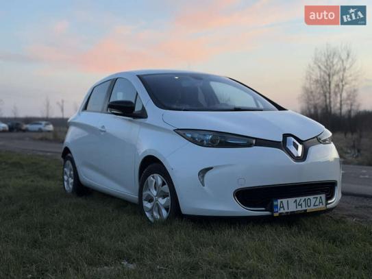 Renault Zoe
                             2015г. в рассрочку