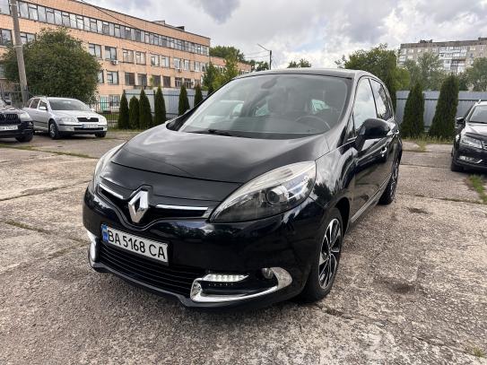 Renault Megane scenic                   2015г. в рассрочку