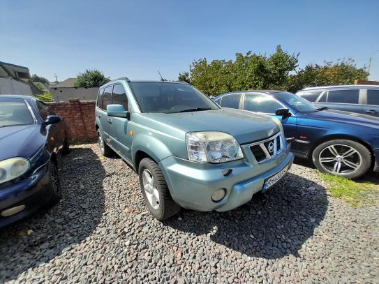 Nissan X-trail 2003г. в рассрочку