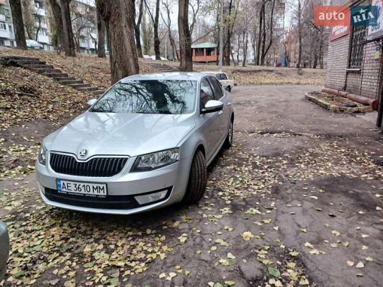 Skoda Octavia 2014г. в рассрочку