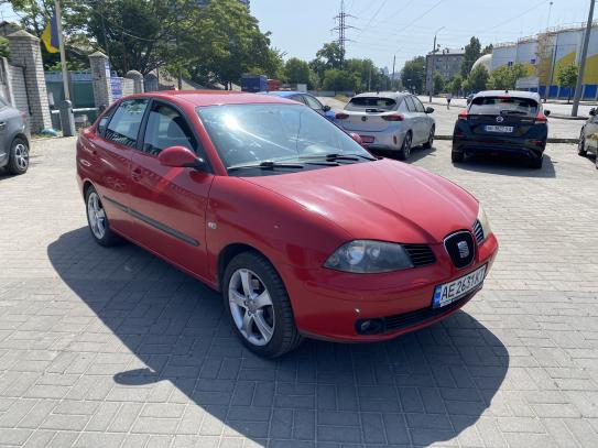 Seat Cordoba                         2007г. в рассрочку
