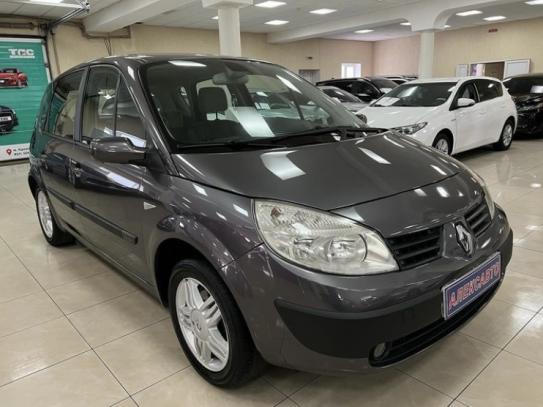 Renault Megane scenic 2004г. в рассрочку