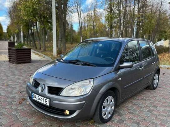 Renault Scenic 2008р. у розстрочку