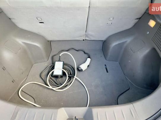 Nissan Leaf
                            2013г. в рассрочку