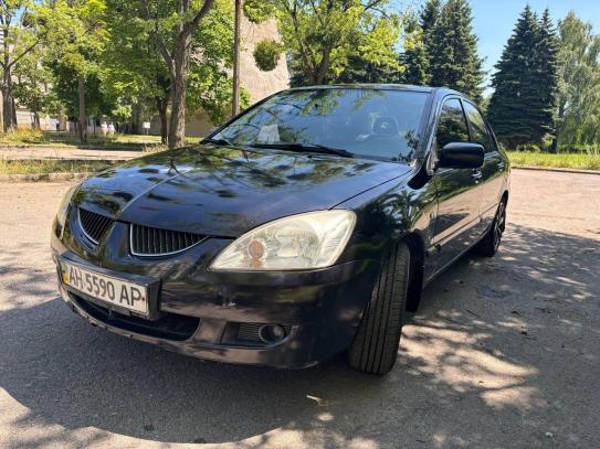 Mitsubishi Lancer 2005г. в рассрочку
