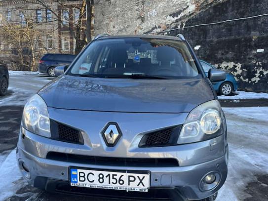 Renault Koleos
                          2010г. в рассрочку