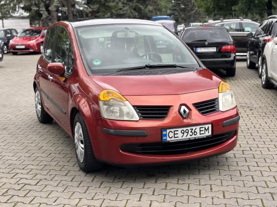 Renault Modus                           2005г. в рассрочку