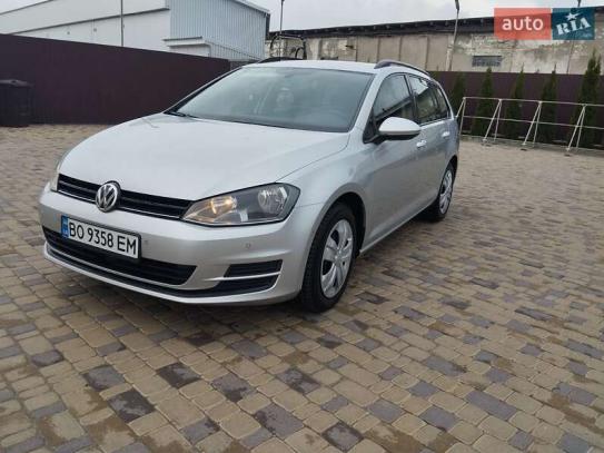 Volkswagen Golf
                            2016г. в рассрочку