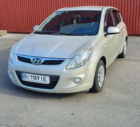 Hyundai I20 2010г. в рассрочку