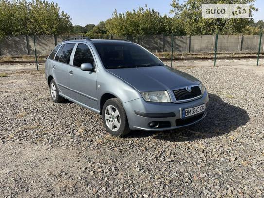 Skoda Fabia 2005р. у розстрочку