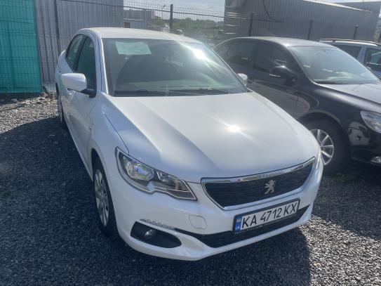 Peugeot 301 2017г. в рассрочку