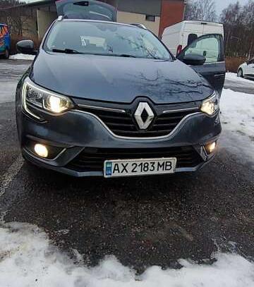 Renault Megane
                          2017г. в рассрочку