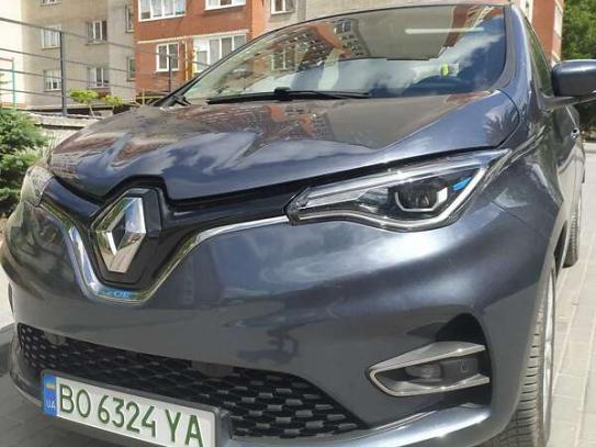 Renault Zoe                             2021г. в рассрочку