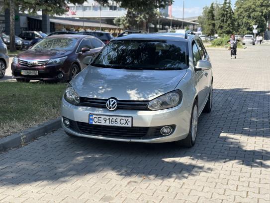Volkswagen Golf 2011g. in Raten