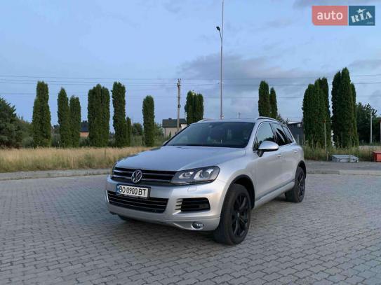 Volkswagen Touareg
                         2011г. в рассрочку