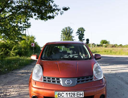 Nissan Note 2008р. у розстрочку