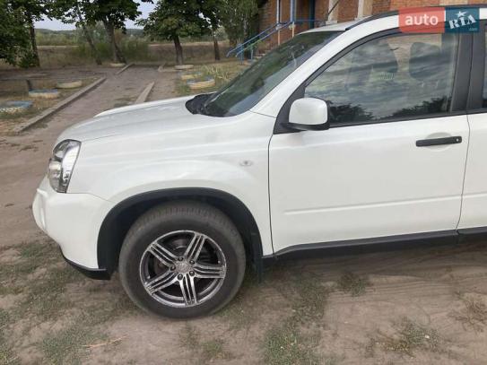 Nissan X-trail 2010р. у розстрочку