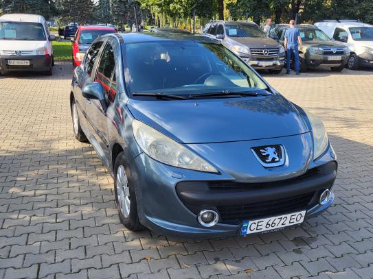 Peugeot 207 2007р. у розстрочку