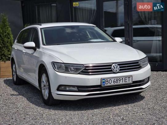 Volkswagen Passat
                          2015г. в рассрочку