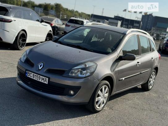 Renault Clio 2008р. у розстрочку