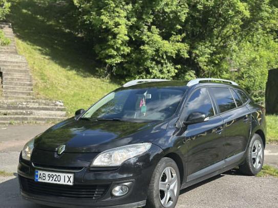 Renault Megane 2013г. в рассрочку