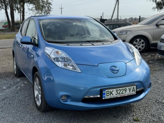 Nissan Leaf 2012г. в рассрочку