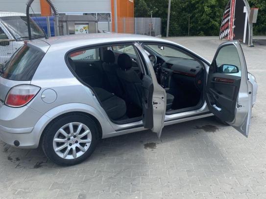 Opel Astra
                           2004г. в рассрочку
